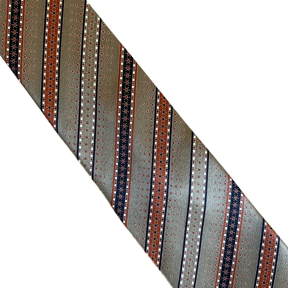 Brioni Metallic Striped Silk Tie Neutrals Classic Elegant Dressy 2S417